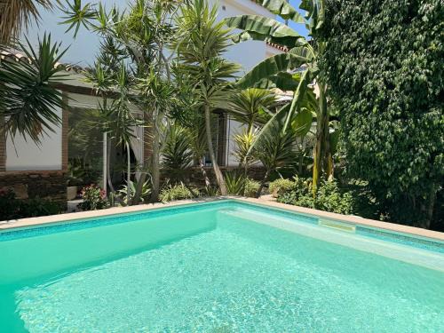 Villa a 100 metros de la playa