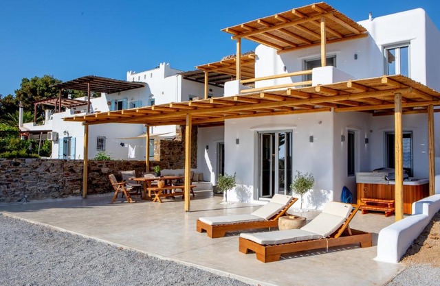 VILLA AGAPITOS