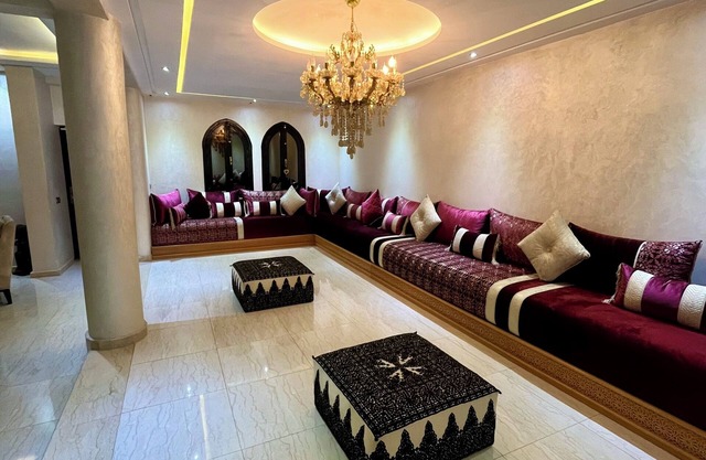 Villa Al Nour with swimming pool