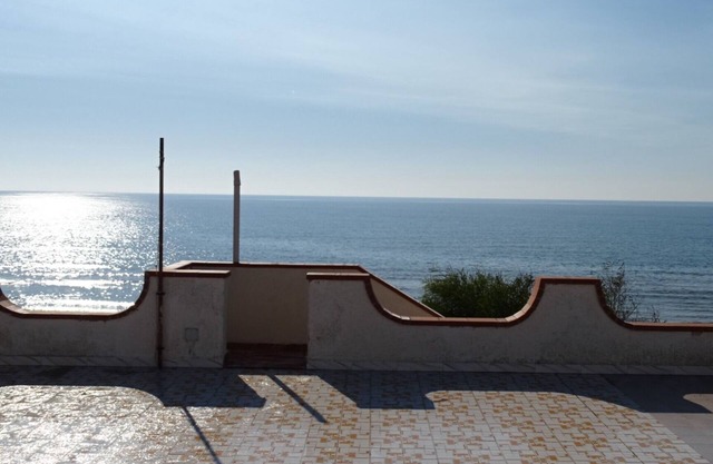 Villa "Antony Primo Piano" with Sea View & Shared Garden