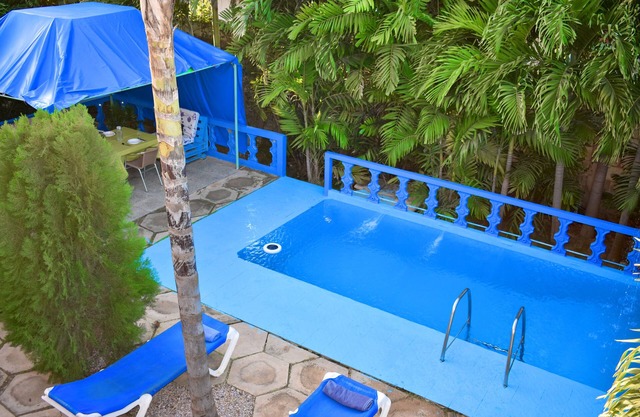 VILLA AQUARIUS 3 APART, 2OOLS, BAR, GRILL