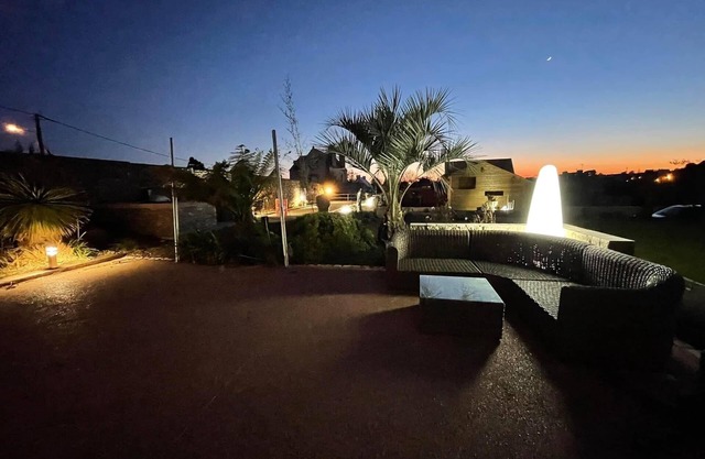 Villa Avec Piscine Dans les Hauteurs de Binic vue mer 5 min de la Plage !