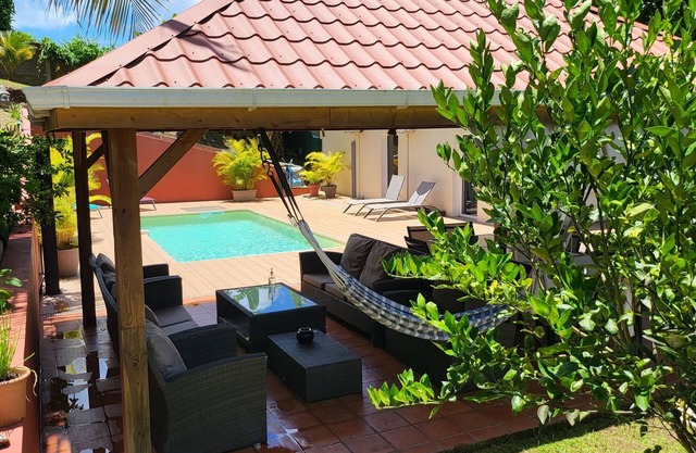 Villa Belle Anse, 10 Pers, Piscine Privée, 400m à Pied Plage. Proche Commodité