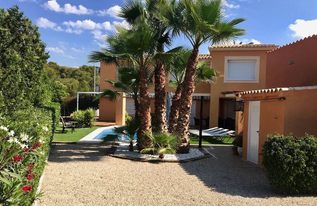 VILLA BENIDORM LEVANTE BEACH BLUELINE R002