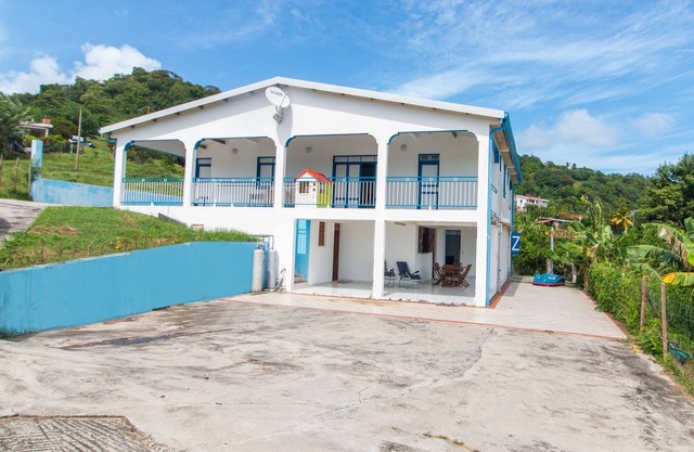 Villa between sea and countryside