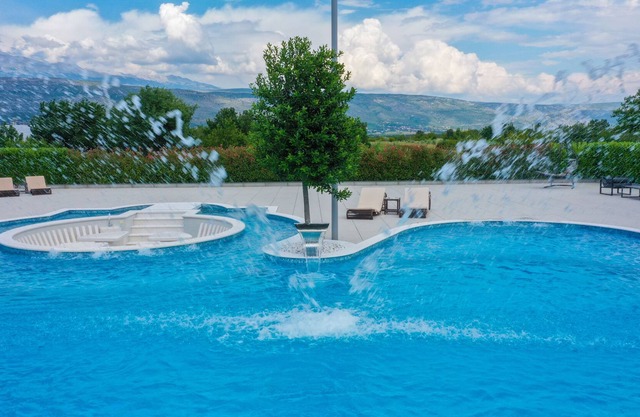 Villa Bevanda - private pool