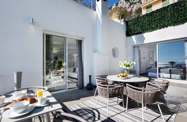 Villa Bosphore 4 Bed luxurious exceptional sea view infinity pool private gated