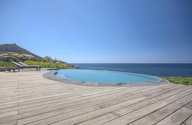 Villa Catallia - Five Bedroom Villa, Sleeps 10