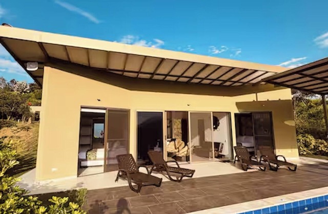 Villa Celeny bajo el cielo más hermoso de Colombia para descansar y relajarse