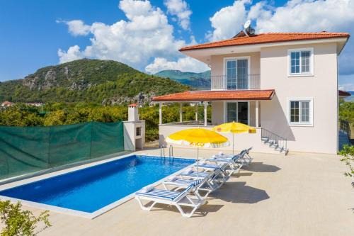 Villa Corals