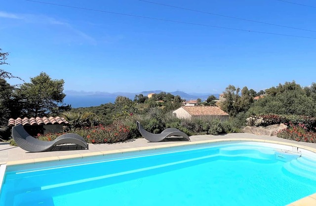 Villa Coti-Chiavari, 4 bedrooms, 9 persons