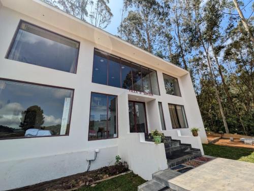 VILLA d ADNAAN