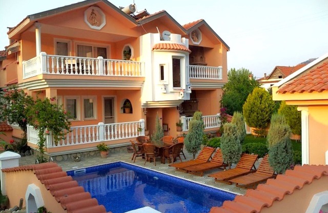 Villa Dalyan Palace