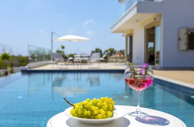 Villa Elite is an extremely exclusive and magical villa.