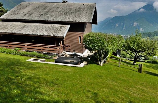 Villa Faverges-Seythenex, 4 bedrooms, 8 persons