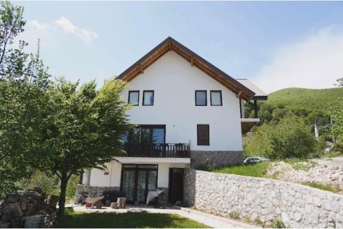 Villa Hani