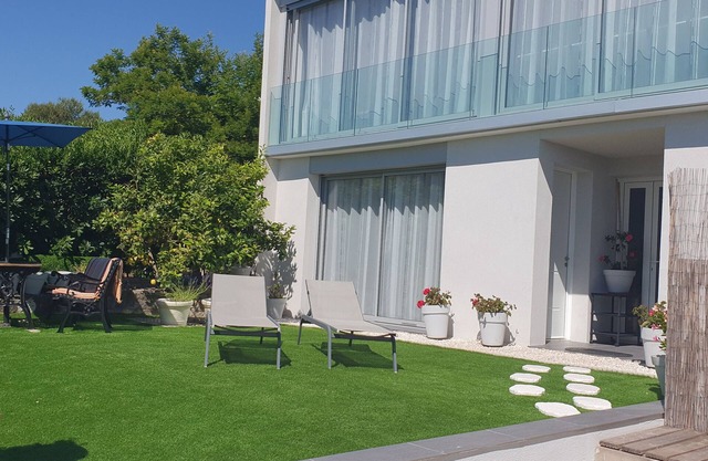 Villa HARMONY: 2 room ground floor - 40 m2 - Sea view