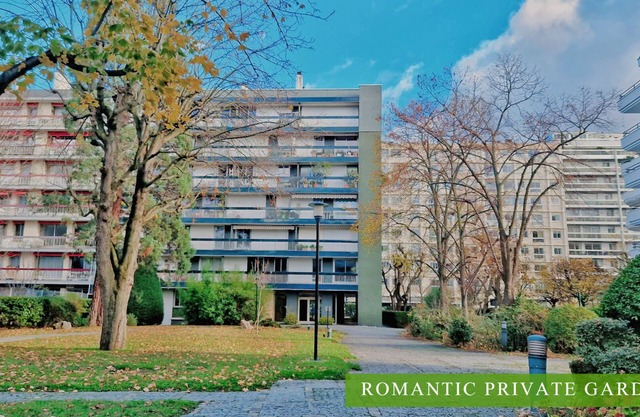 Villa Hestia 16e - Only 25 minutes from Tour Eiffel! Garden view Deluxe Room
