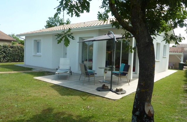 Villa Hestia (withdrawn 2-9) and available August 24-31Sept Bassin d'Arcachon, Pilat