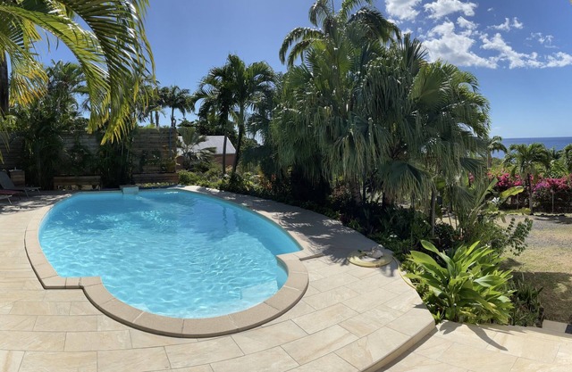 Villa in Deshaies: great view & sea access, private pool, walking distance to the beach