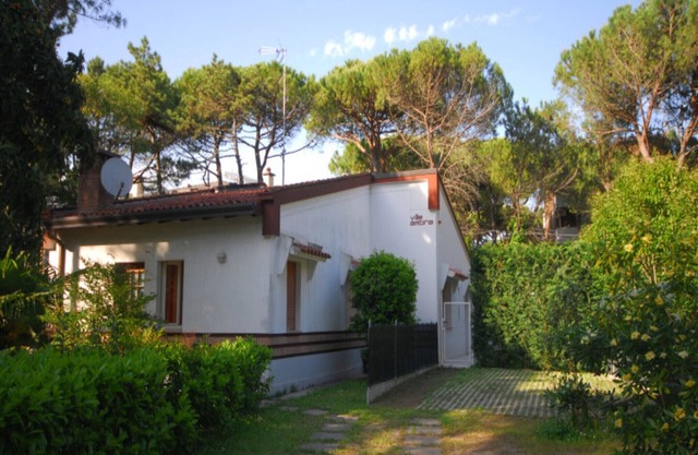 Villa in Lignano Pineta close to the beach
