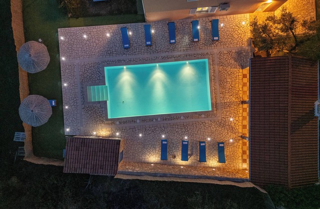 VILLA IVANA MRLJANE VACATION HOME