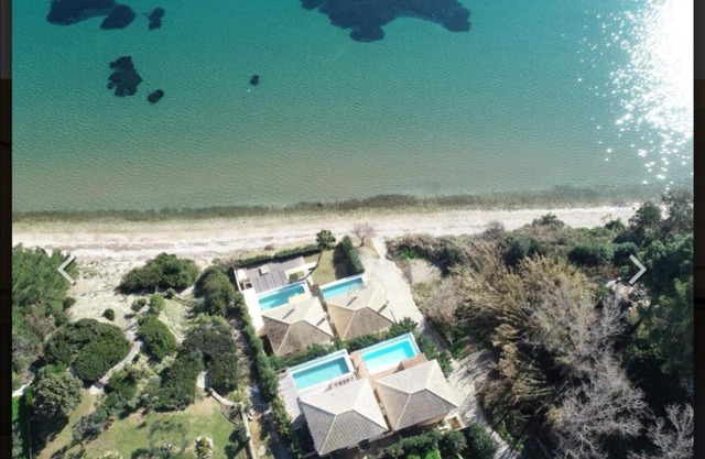 Villa Kalamos, beachfront