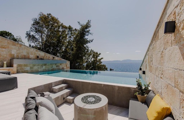 Villa Kastos
