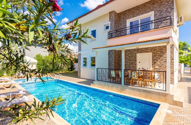 Villa Kaya 2 - Five Bedroom Villa, Sleeps 12