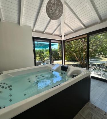 Villa KIKO, Gîte Spa & Sauna privatifs -5 min- Sarlat