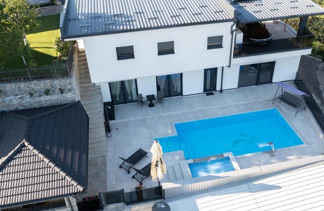 Villa Kula