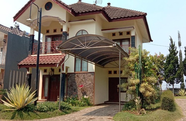 VILLA KUSUMA AGRO KOTA BATU