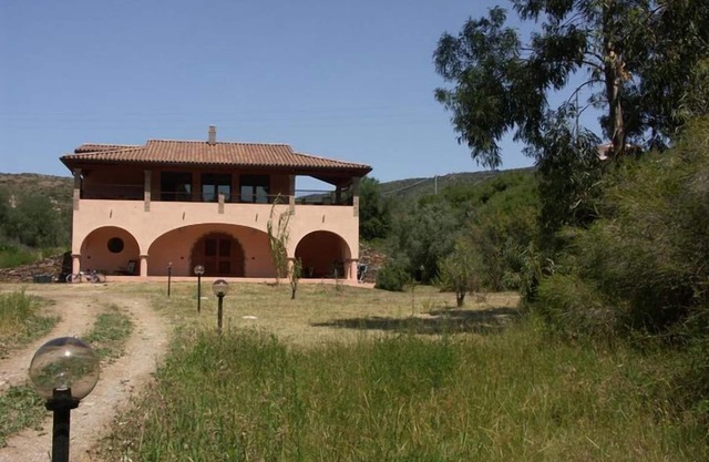 Villa l'orto Near Portixeddu and Buggerru close to superb 3km long beach
