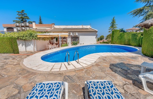 Villa 'Leonor Con Piscina Privada' with Mountain View, Wi-Fi and Air Conditioning