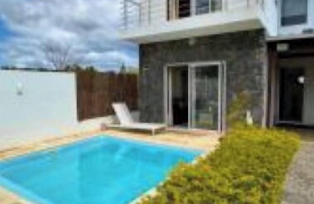 Villa Les Colombes near the sea