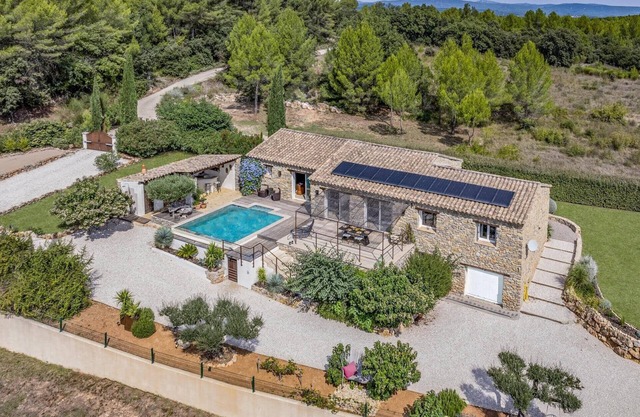 Villa Les Bories by Villa Plus