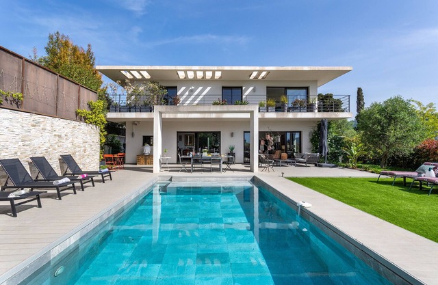 Villa Les Sources VI4245 By Riviera Holiday Homes