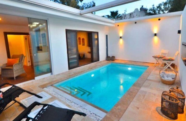 Villa Lillium - One Bedroom Villa, Sleeps 2