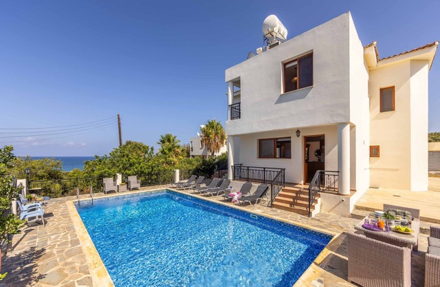 Villa Marilia - Three Bedroom Villa, Sleeps 6