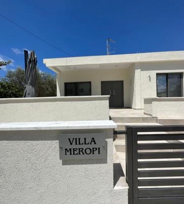 Villa Meropi
