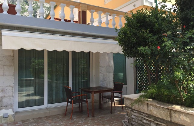 Villa Miramare Kotor