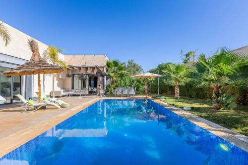 Villa Moderne and Chic Piscine Chauffee 6 Pers