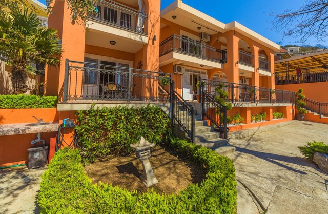 Villa Nena Apartments