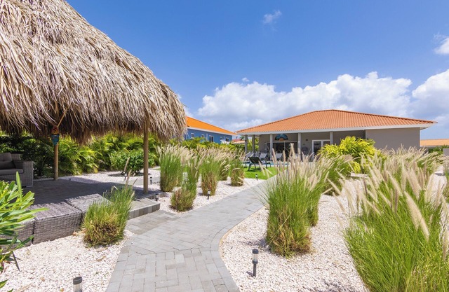 Villa Nisa 8p - Close to the most beautiful beaches, 4 bedrooms, 3 bathrooms