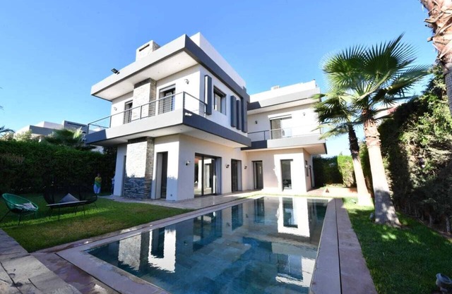 Villa noria golf 4 bedrooms with pool center town