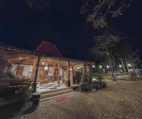 VILLA OPA DOEL YOGYAKARTA