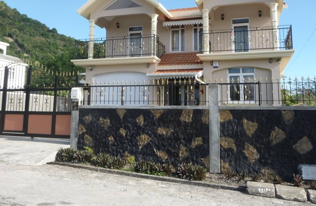 Villa Orchidee is with big space, prov free WIFI, nice for couple, beach 5 min.