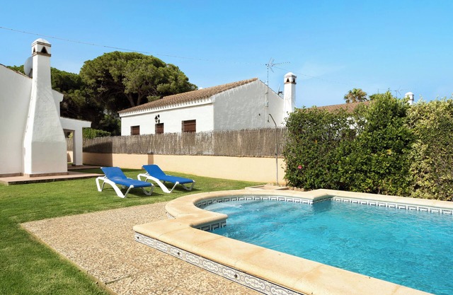 Villa Perez Zara 3 with Pool, Open Terrace & Wi-Fi