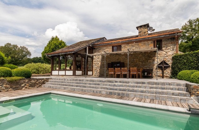 Villa pool - hot tub - sauna 11p