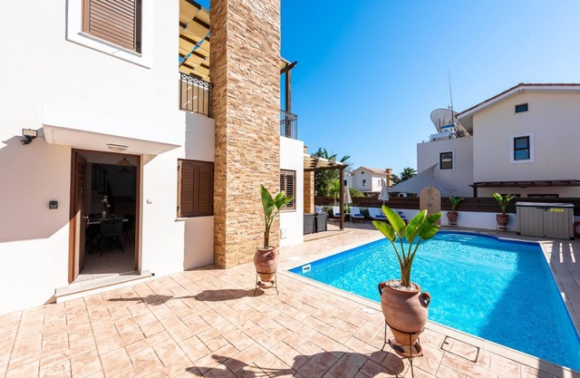 Villa Poseidon By Ezoria Villas